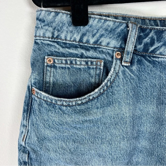 Garage Women's Vintage Cutoff Jean Shorts Blue Medium Wash Denim Classic Sz 32x4 - Picture 4 of 11